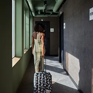 https://hostel-pods-by-the-usual.utrechthotels.net